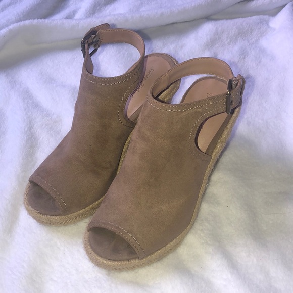 Wedges - Picture 3 of 4